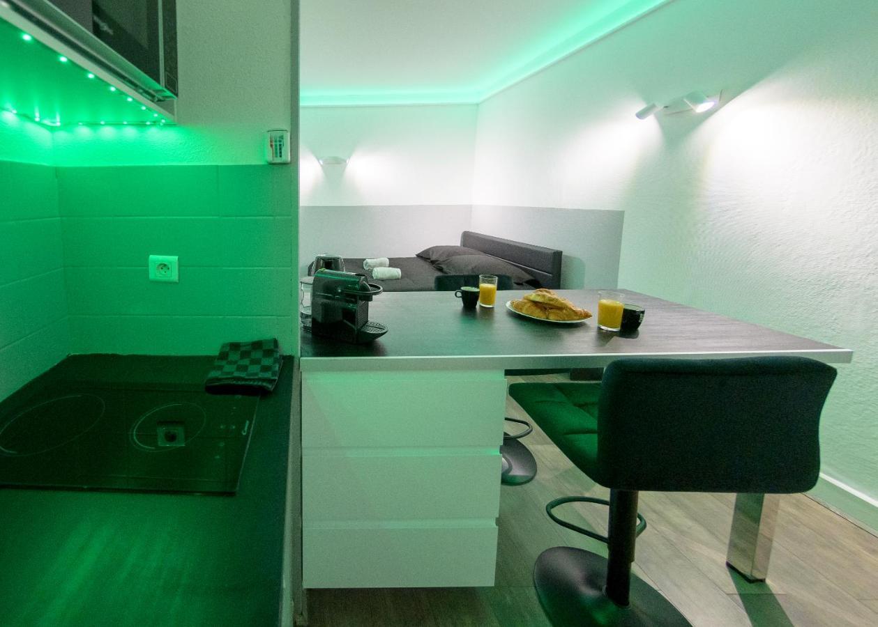 Appart'Hotel De La Gare - Cocooning Montbéliard Εξωτερικό φωτογραφία